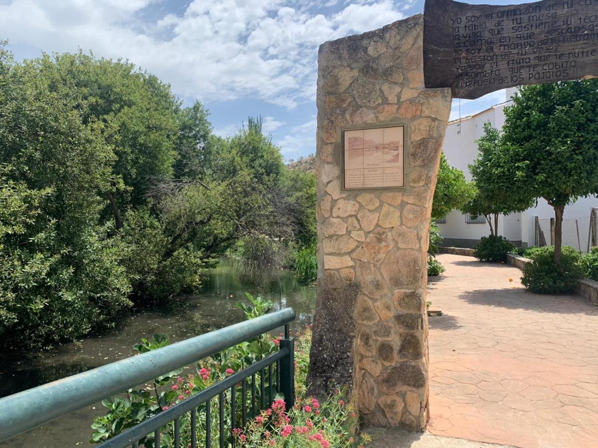 Apartamento En Cuevas Del Becerro Eksteriør billede