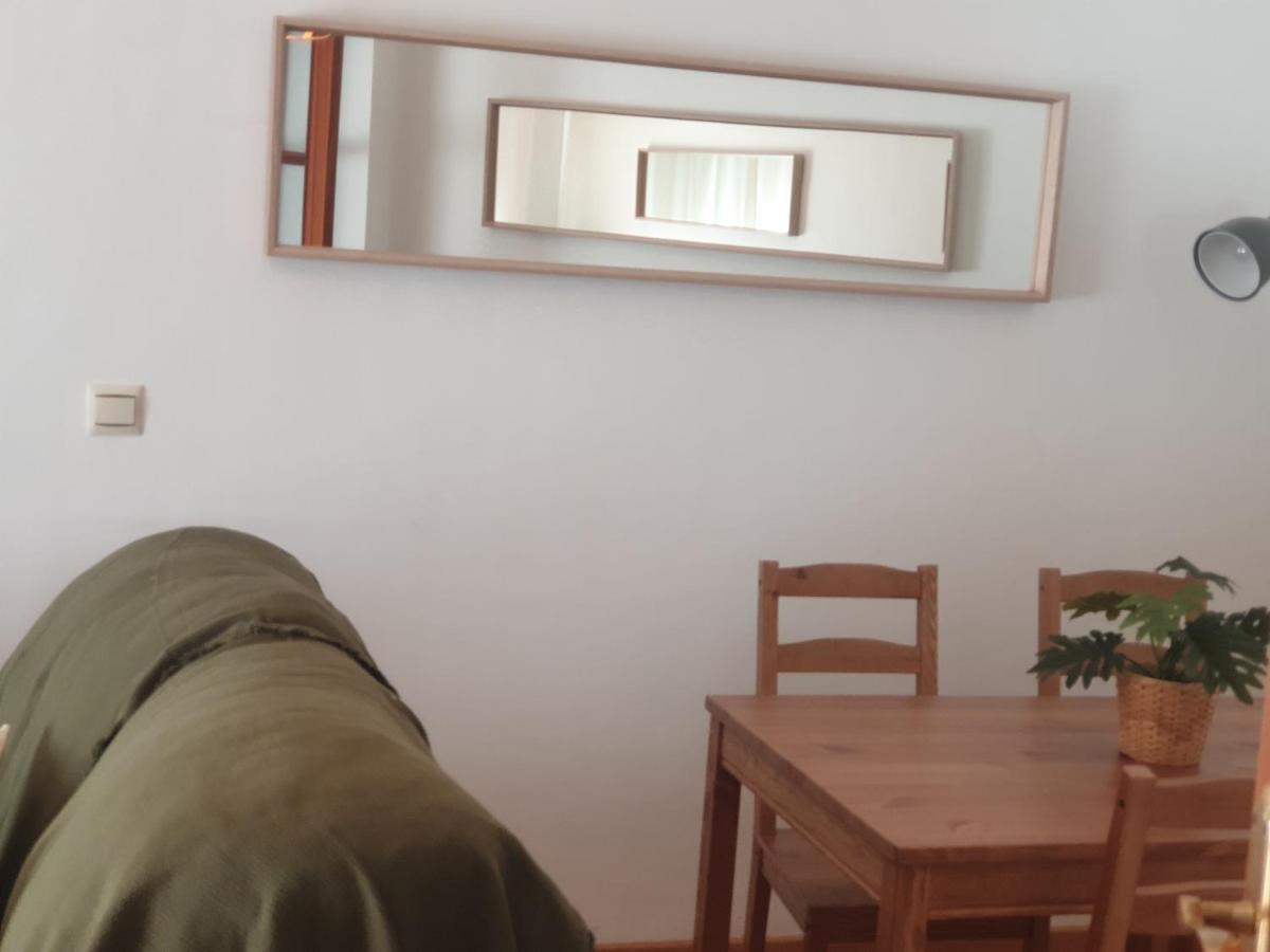 Apartamento En Cuevas Del Becerro Eksteriør billede