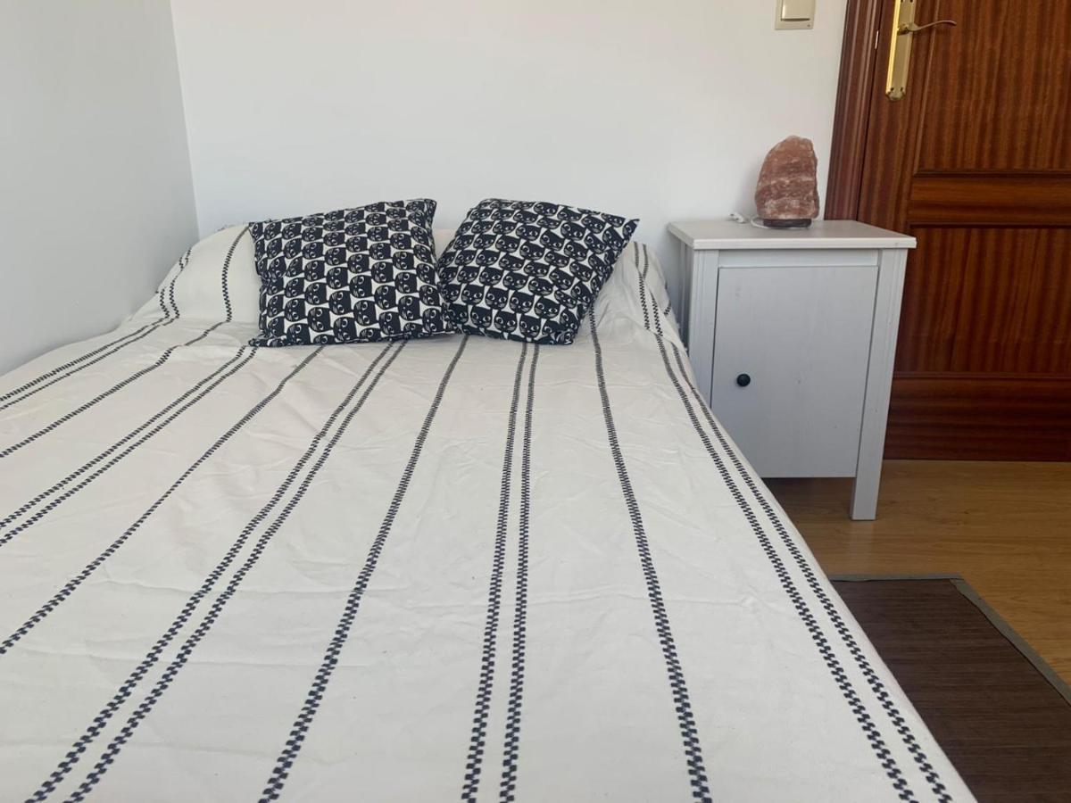 Apartamento En Cuevas Del Becerro Eksteriør billede