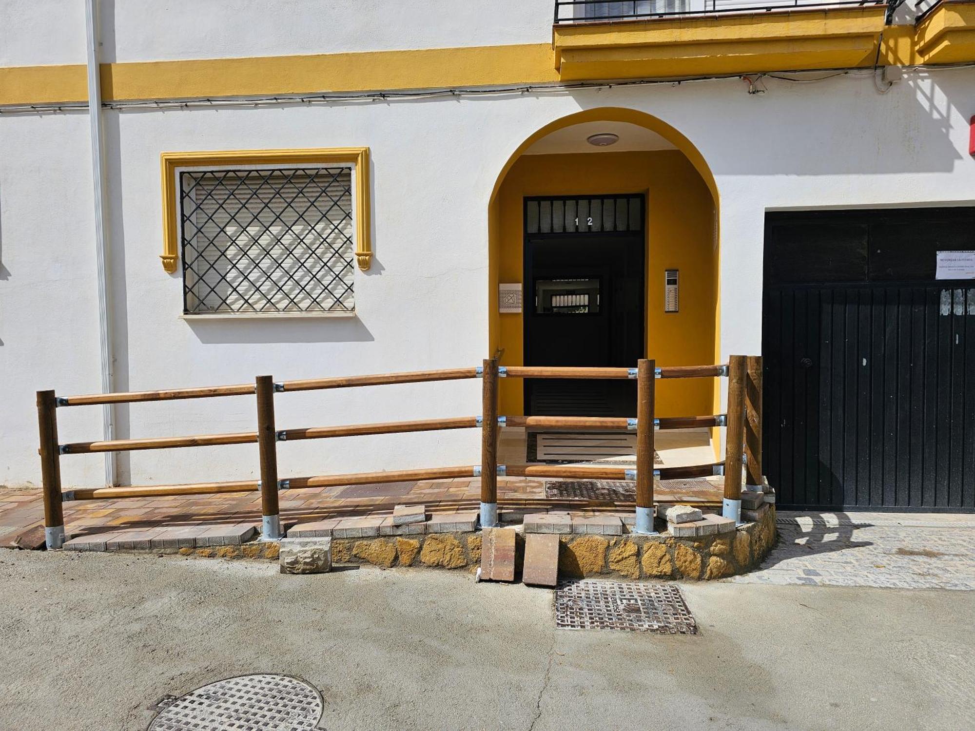 Apartamento En Cuevas Del Becerro Eksteriør billede